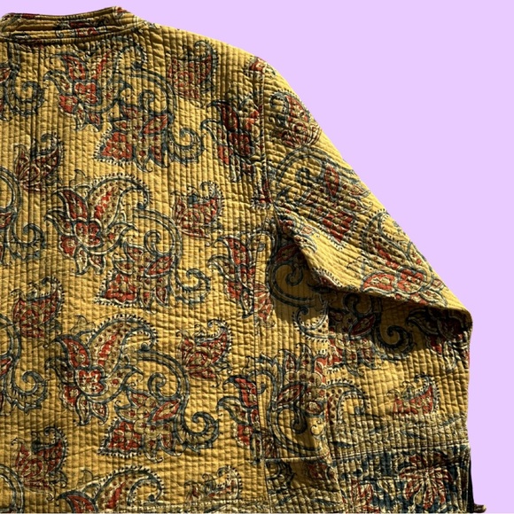 Sam Hilu Mandarin Style Jacket
Vintage 1990's
Size: Small - Picture 7 of 8